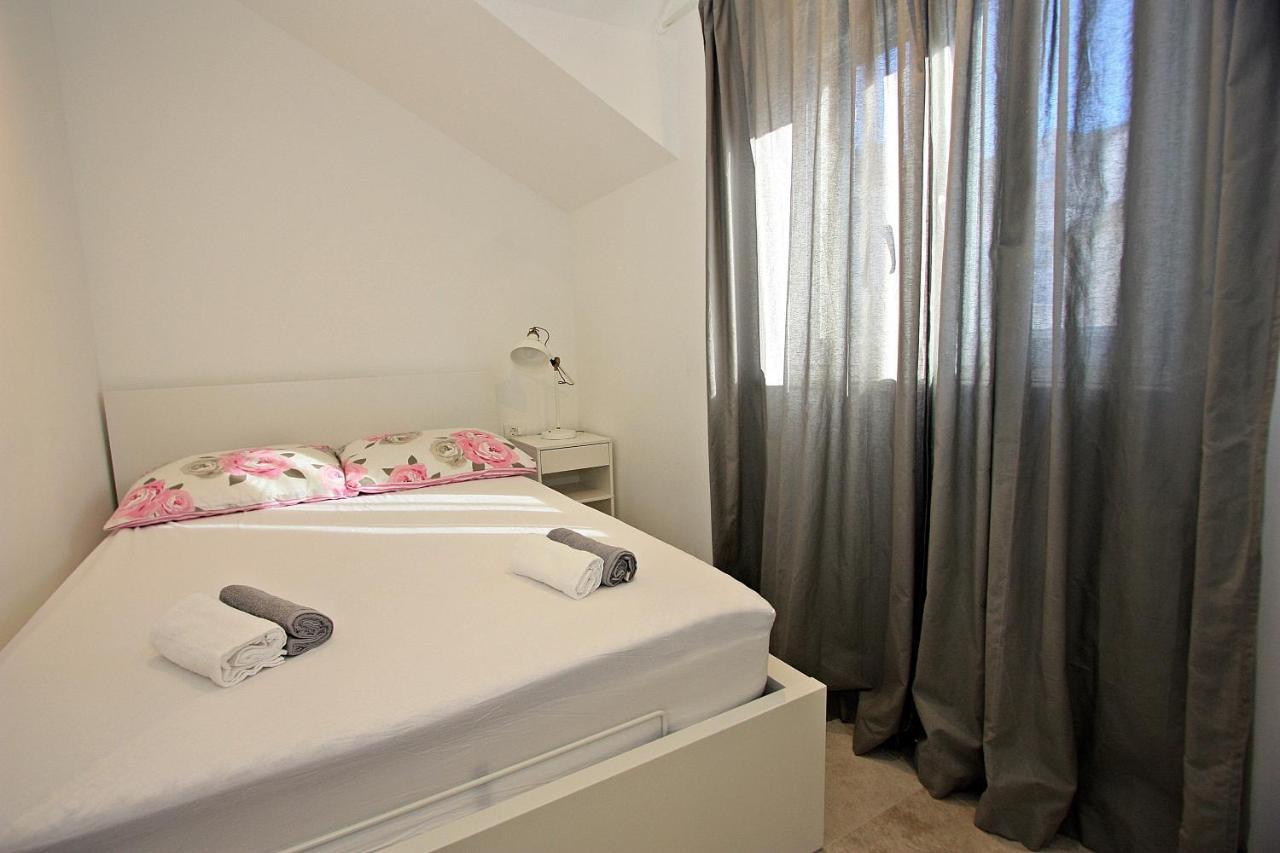 Apartman Ivana 수페타르 외부 사진