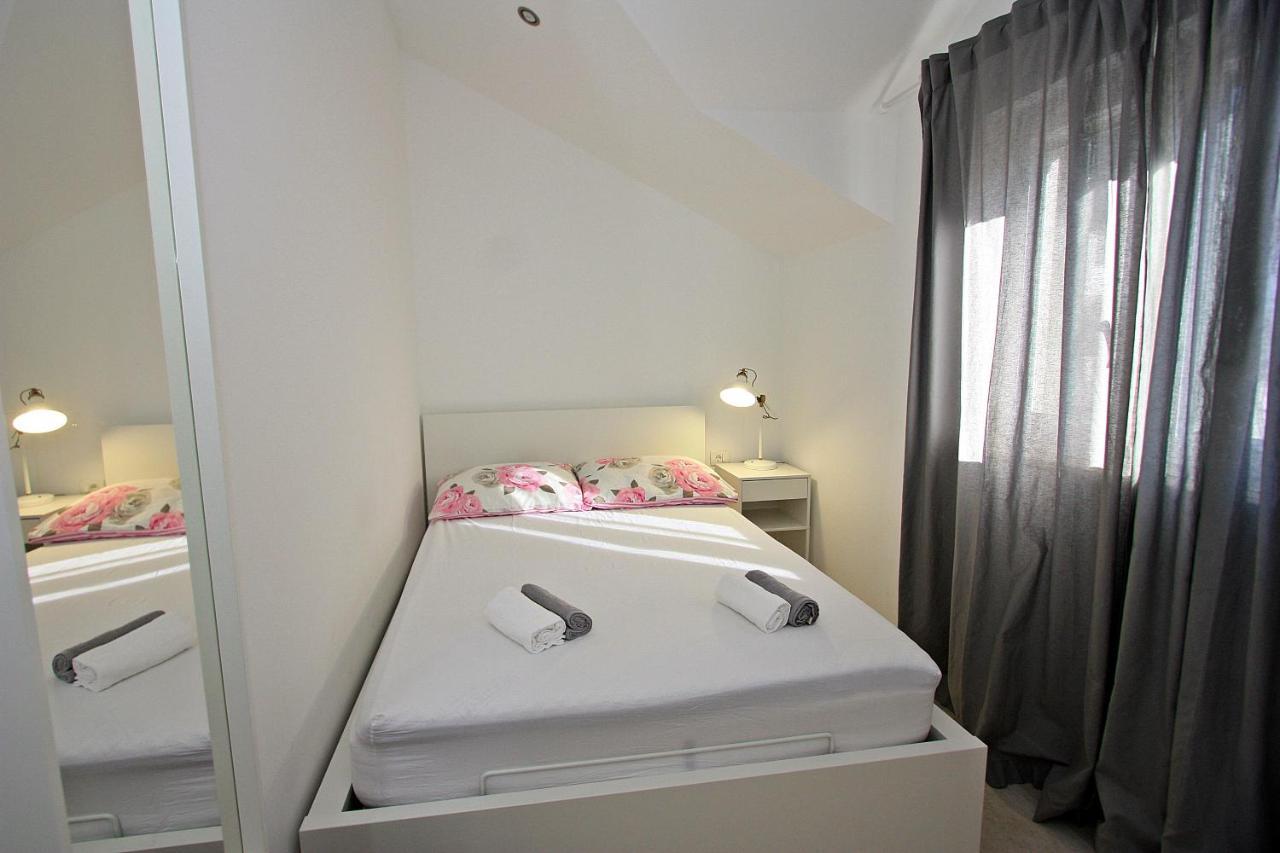 Apartman Ivana 수페타르 외부 사진